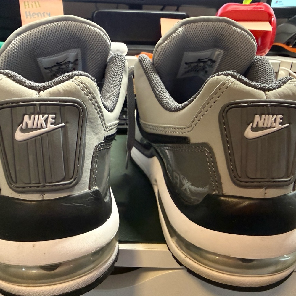 Nike Air Max LTD 3Light Gray and Black Sneakers - Picture 3 of 7
